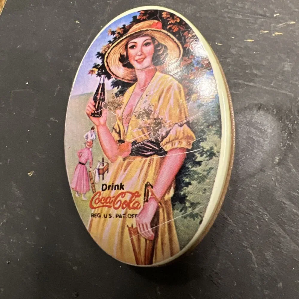 VINTAGE DRINK COCA-COLA TIN MINATURE , Retro , MCM, Coke, Cottage Chic